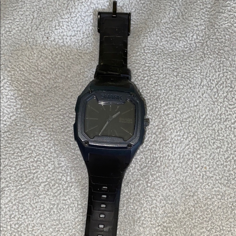 Black shark watch